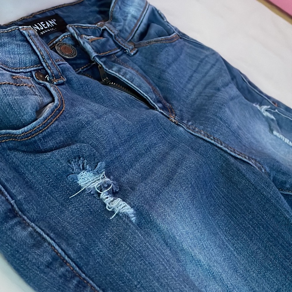 Modern kids jean *NEW*